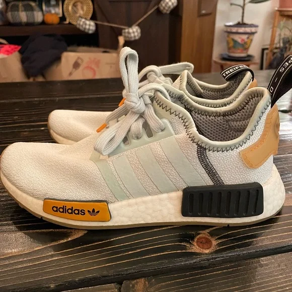 adidas gazelle silver green womens adidas NMD_R1 Shoes Women's, Grey, Size 5.5 main image 0